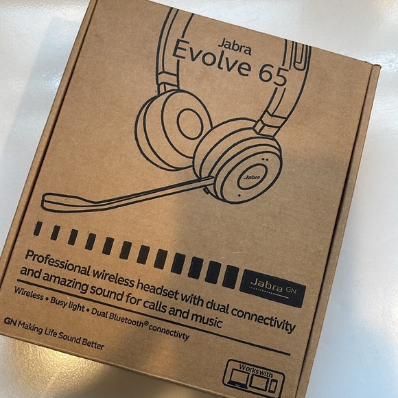 Jabra Evolve 65 gently used - Picture 5 of 6